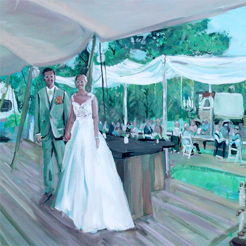 Schilderij waarbij bruidspaar op de voorgrond poseert. De bruidegom heeft een groen pak aan, de bruid een lange witte jurk. Ze houden handen vast. Op de achtergrond de gasten, klaar voor het diner. Groene omgeving.